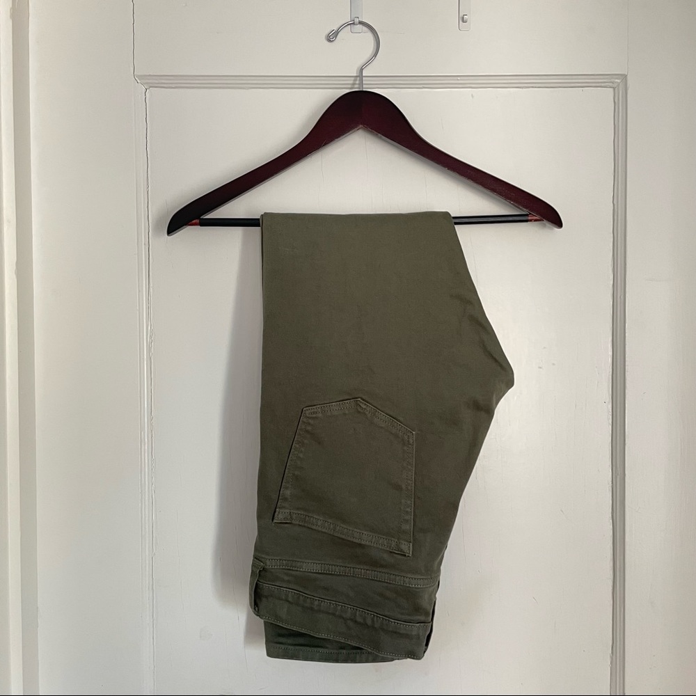 J.Crew 484 Slim Fit Garment Dyed Pants in “Green” (Size 30/30)